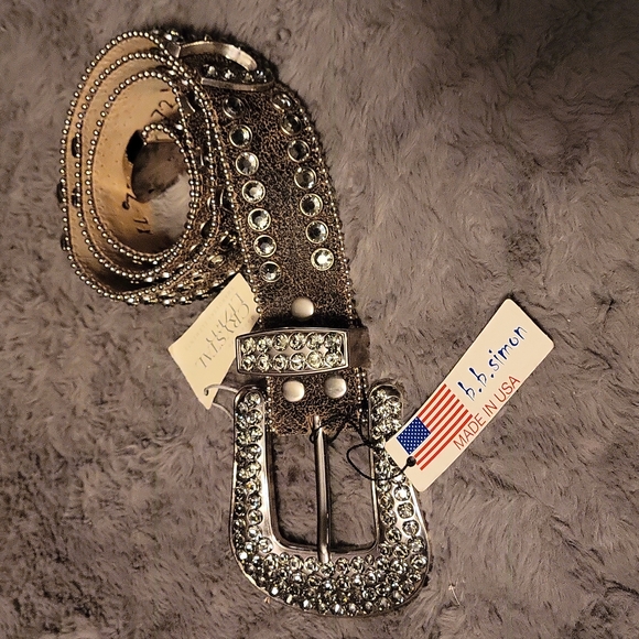 B.B. Simon Belt with Crystallized Swarovski Gems - Picture 4 of 7